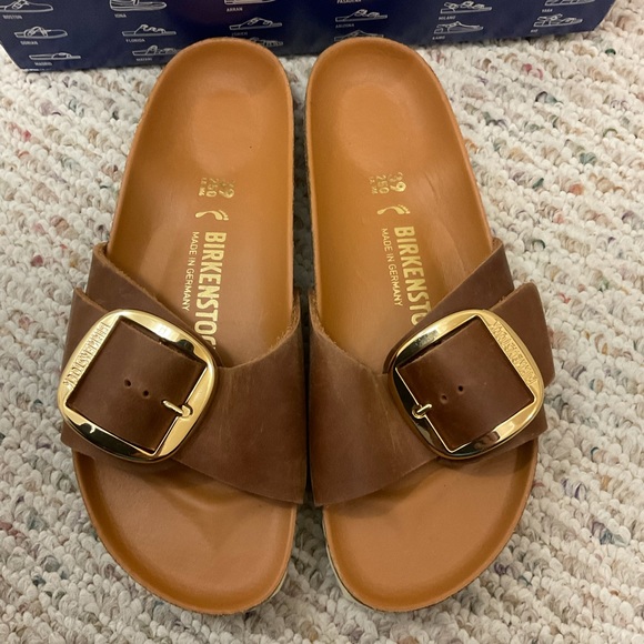 🆕 Birkenstock x Anthropologie tan leather sandals - Picture 6 of 9